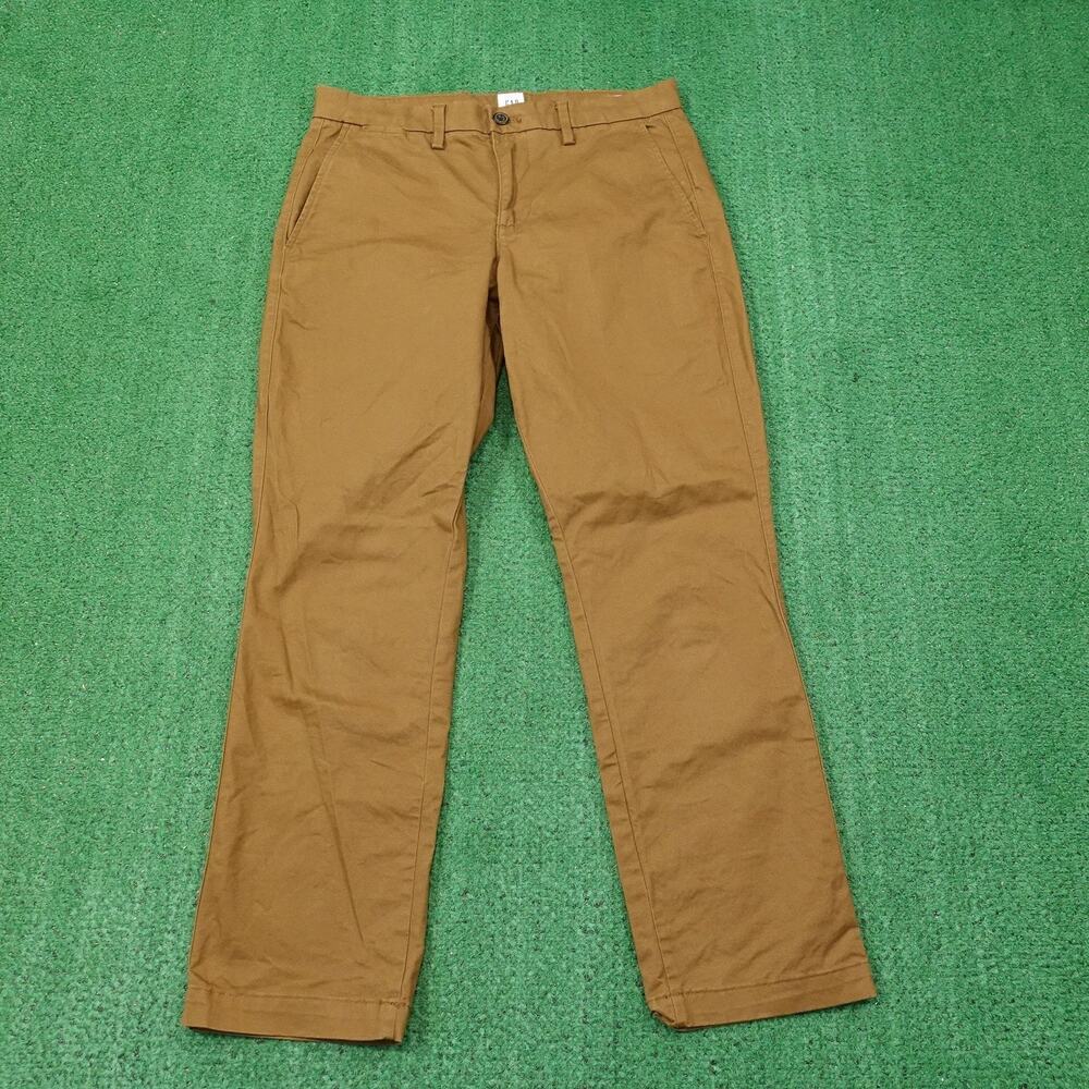 GAP Men's Chinos in Caramel Brown